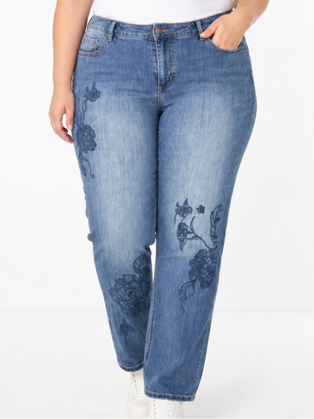 Women's Slightly Curvy Blue Denim Jeans